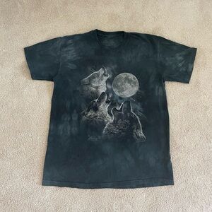 Wolf shirt